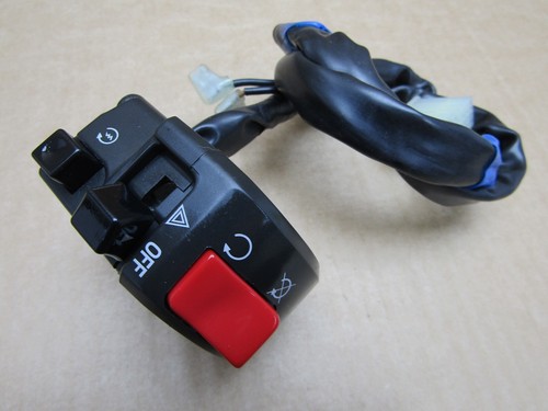 Yamaha YZF R7 690 2023 3.601 Meilen rechter Lenkerschaltanlage (13538) - Bild 2 von 7
