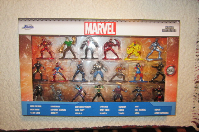 NEW SEALED PKG Jada Toys Nano Metalfigs DC Marvel Die-Cast Figures