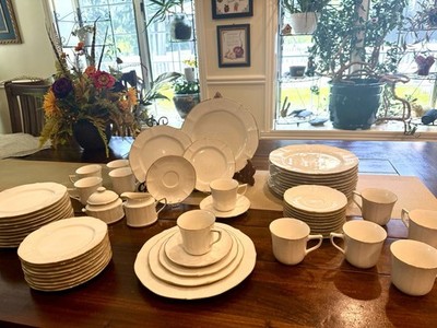 Noritake Fine China  Chandon  Service For 12