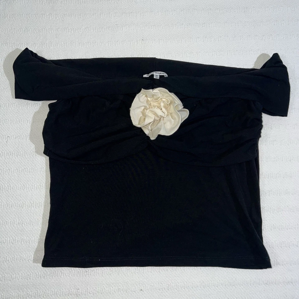 Top Reformation Esmeralda Fuera del Hombro Mujer Mediano Artístico Festival Vacaciones Foto 3 de 4