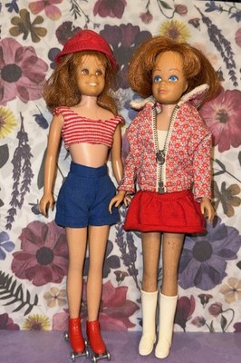 Vintage Lot 2 Redhead SKIPPER MIDGE SKOOTER Dolls Sporty Outfits Skates Boots