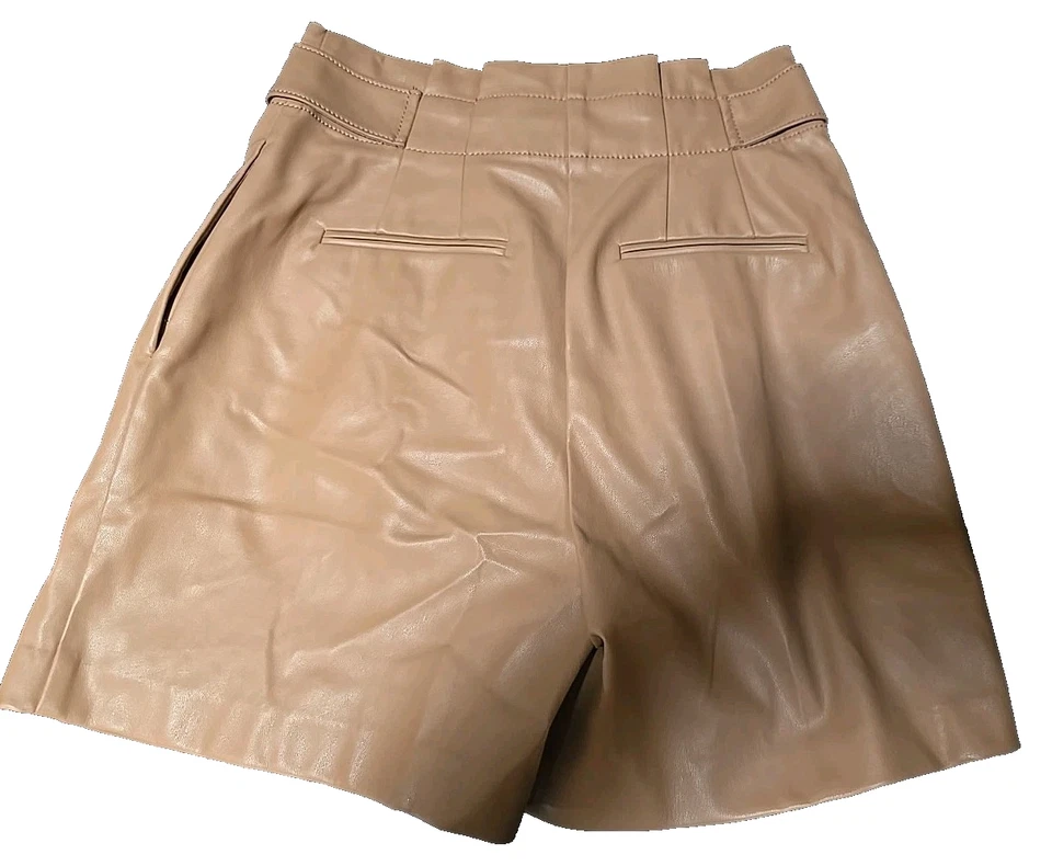 Hot Pants ANN TAYLOR petite women Shorts size 0P Brown Faux Leather Pleated NWOT - Image 2 of 3