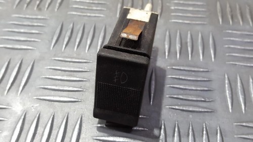 893941535 Schalter Nebelscheinwerfer  Audi 100 DE307201-62