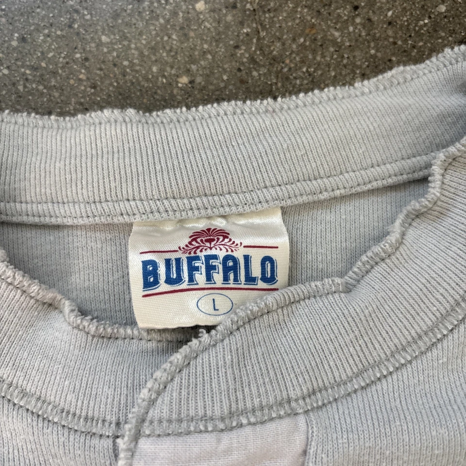 Camiseta Henley Vintage Búfalo Manga Larga Hombre Talla Grande Gráfico Águila RARA Foto 3 de 4