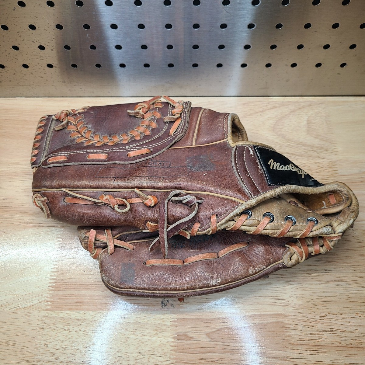 Vintage MacGregor 885 Baseball Glove Ken Harrelson The Hawk