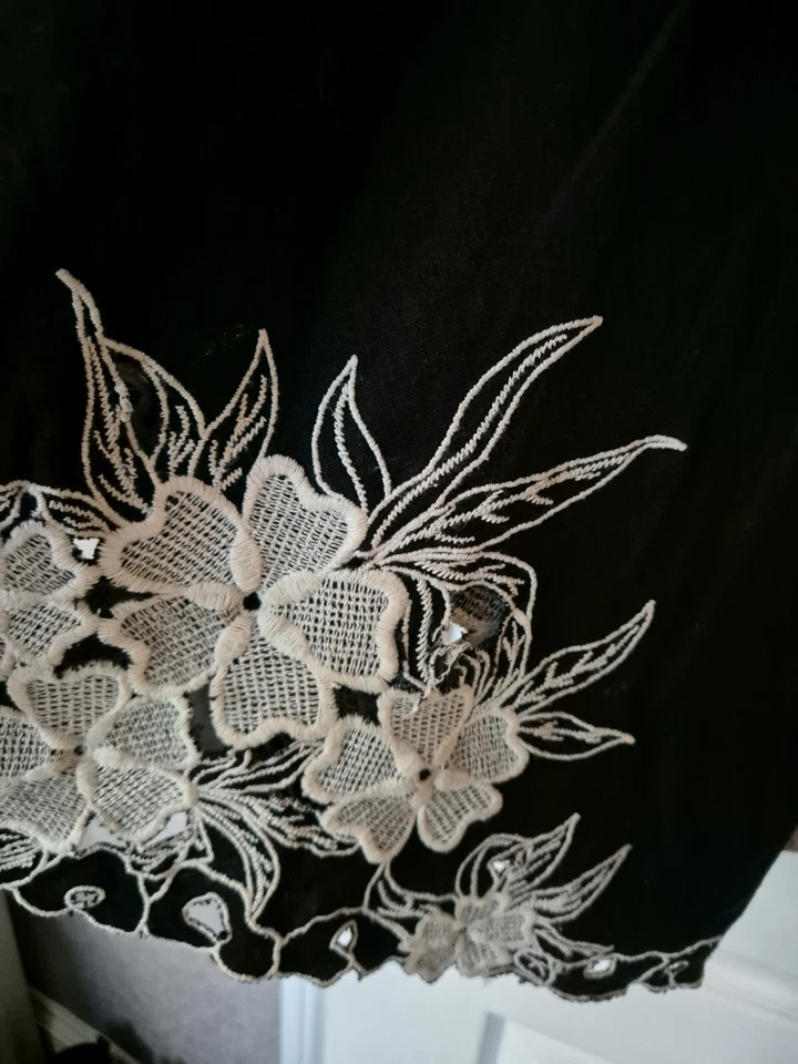 Florence & Fred Linen Floral Embroided Evening Skirt Size 14 - Image 3 of 4