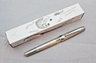 NOODLERS AHABS PEARL STANDARD PISTON FLEX NIB FOUNTAIN PEN