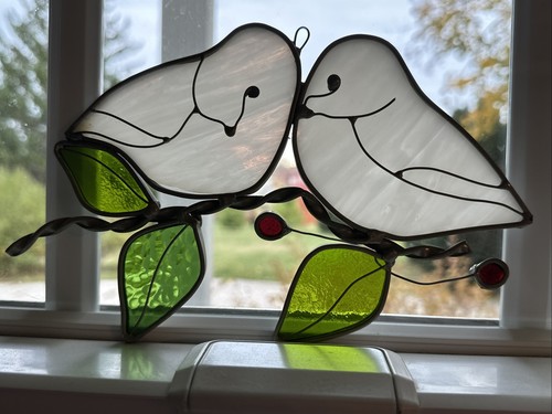 VTG Retro Stained Glass Dove Pair Couple Leaves Berries Hanging Suncatcher