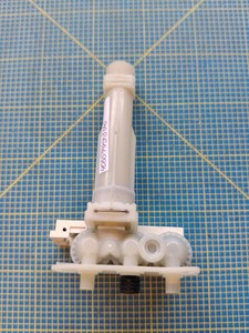 AEG Waschmaschine L8FEE80495 Elektroventil Magnetventil 4055749396