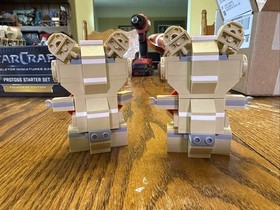 LEGO Seasonal: LEGO Valentine (40085) Sets Teddy Bear W/Heart Box (no Box-built)