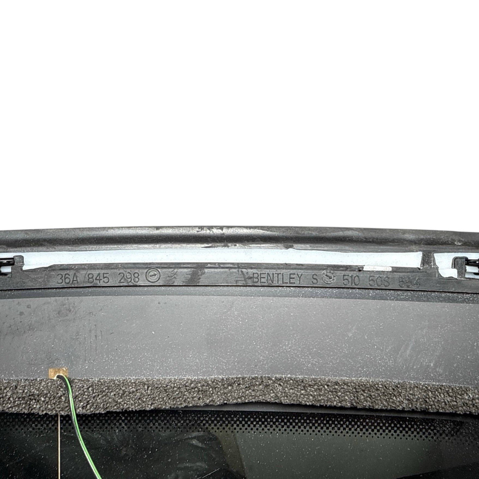 2016 2017 2018-2020 BENTLEY BENTAYGA REAR RIGHT PASSENGER QUARTER WINDOW GLASS