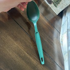 Vintage Green Nylon EKCO Serving Spoon โ Made In USA Kitchen Utensil-Retro