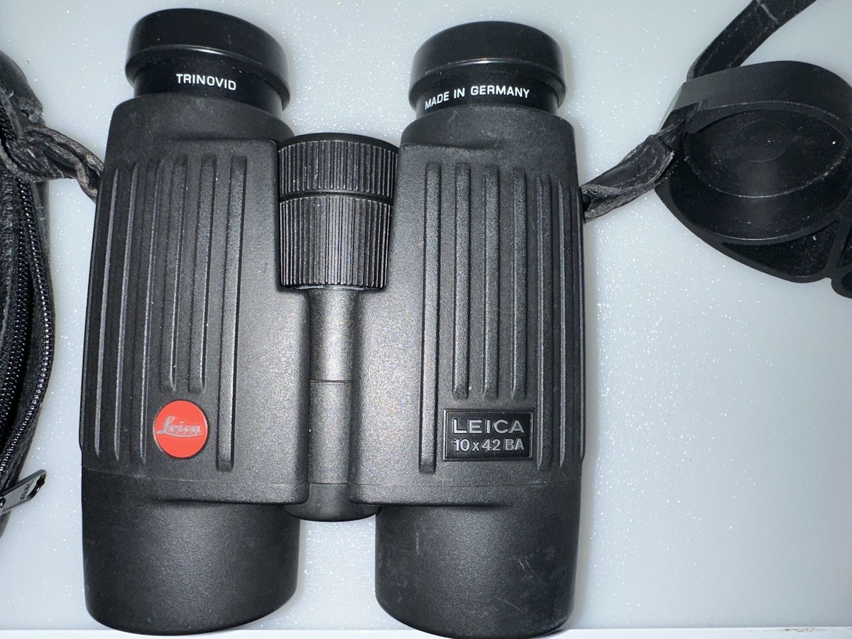 Vintage Germany LEICA 10X42 BA Trinovid Binoculars with Original Vintage Germany LEICA 10X42 BA Trinovid Binoculars with Original