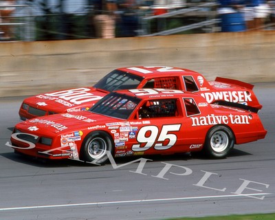 STERLING MARLIN & NEIL BONNETT RACING AT DAYTONA SPEEDWAY 8X10 GLOSSY PHOTO #W8