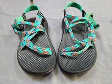 Chaco Girls Z/1 Classic Sandals Size 2 Adjustable Straps Vibram Sole