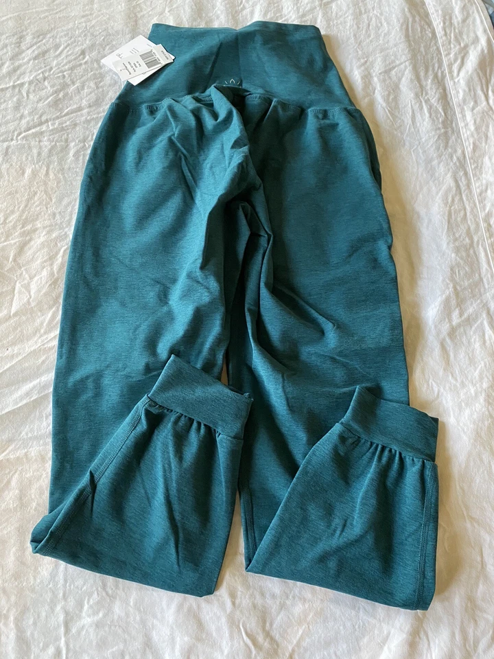 Beyond Yoga Maternity XS DPSEA Spacedye Out of Pocket High-Waisted Midi Leggings - Image 3 of 4