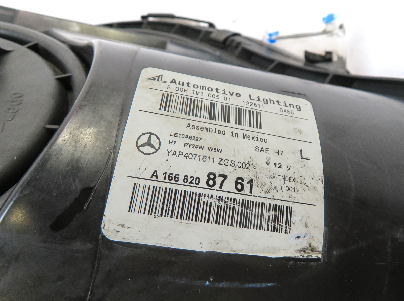 MERCEDES Ml Class Ml350 12 13 14 Headlight OEM Halogen LH 