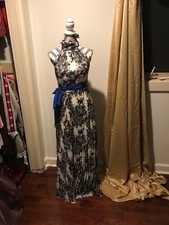 dressSize 8