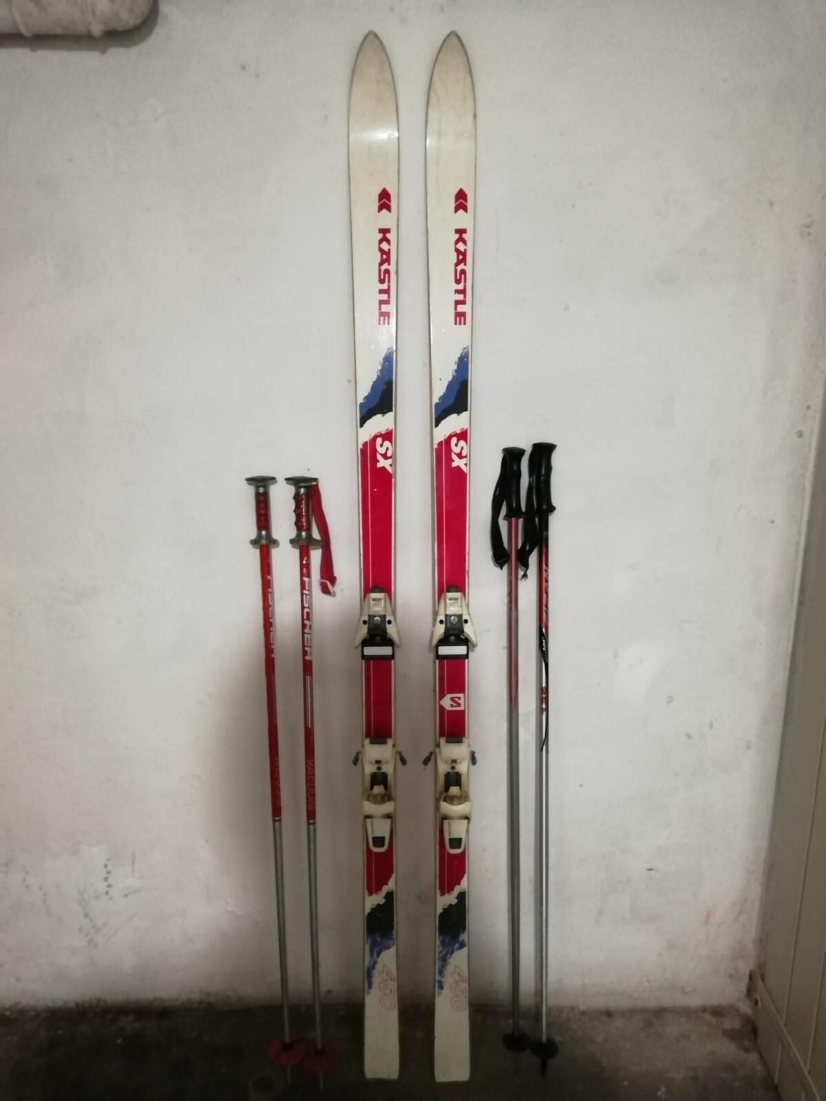 SCI DA DISCESA KASTLE SX 450 + ATTACHI SALOMON 757 + N 4 BASTONCINI RACHETTE