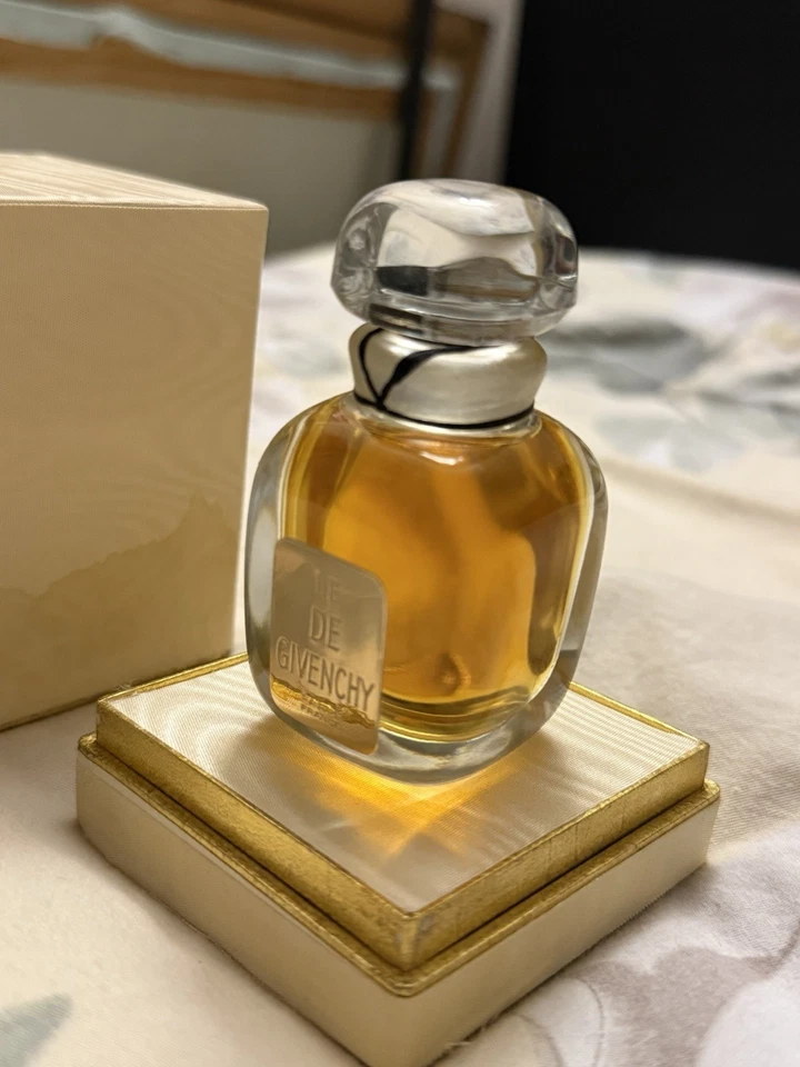 GIVENCHY PARFUM 30ML CLASSIC LE DE GIVENCHY SPLASH - Imagem 2 de 4