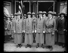 Photo:[Grace Coolidge and Girl Scouts]