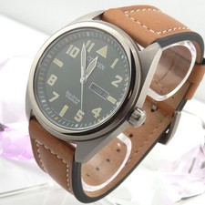 Citizen Eco Drive Titanium Quarz Lederband - Box Papiere kaum getragen neuwertig