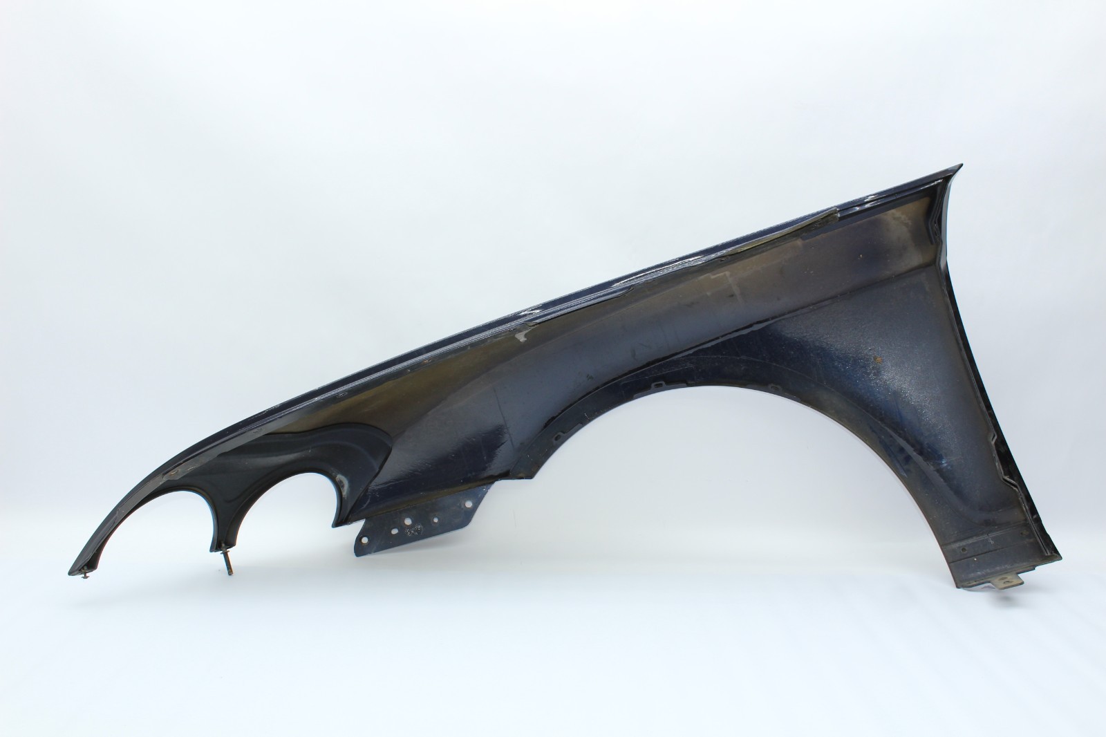 2003-2011 Bentley Continental Front Right Passenger Side Fender Panel OEM LR5W