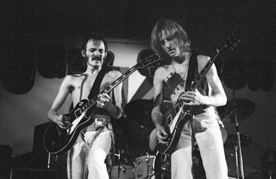 Steve Marriott And Dave Clem Clempson Of Humble Pie 1974 OLD MUSIC PHOTO