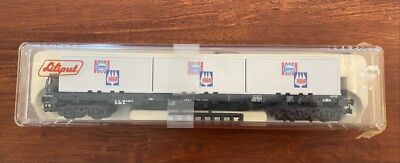 LILIPUT HO GAUGE FLAT WAGON WITH TRIPLE ESKIMO CONTAINER LOAD ABC 20115