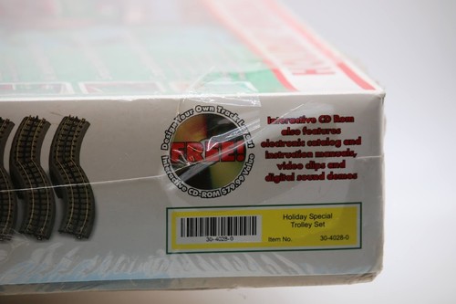 MTH 30-4028-0 RAIL KING HOLIDAY SPECIAL TROLLEY SEALED EXCELLENT CONDITION 1:48 - Picture 9 of 11