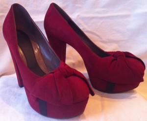 red suede platform pumps
