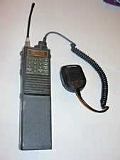 🔥 Vintage ICOM Handheld Radio IC-U16  NICE SET