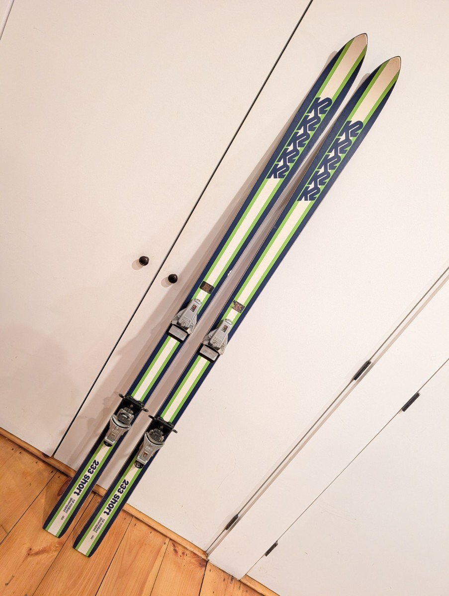 burton chicklet juniors snowboard Burton Chicklet Junior Snowboard 2022  The Last Lift
