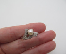 925 Sterling Silver Contrast Texture Cultured White Pearl Swirl Ring Size 8