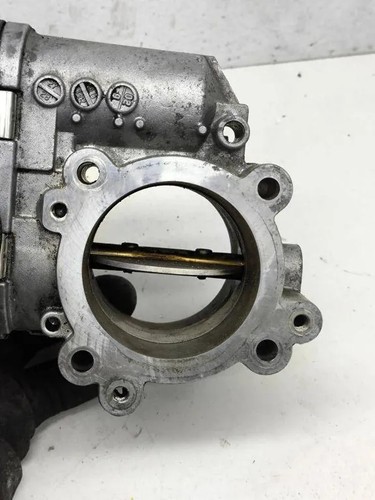 MERCEDES-BENZ CLK C209 Drosselklappe A6420900070 3.20 Diesel 2006 33157312