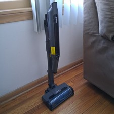 Shark Cordless Stick Vacuum WS642