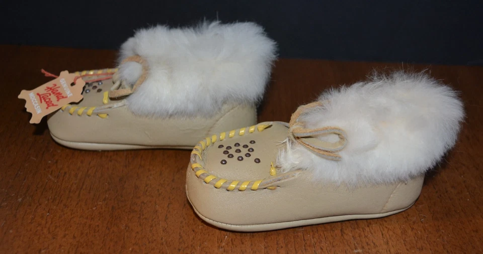 Mocasín de cuero genuino con cordones a mano para niños pequeños con piel de conejo TALLA 4 NOS Foto 4 de 4