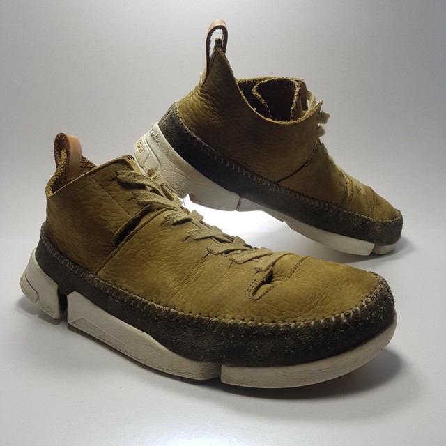 clarks trainers uk