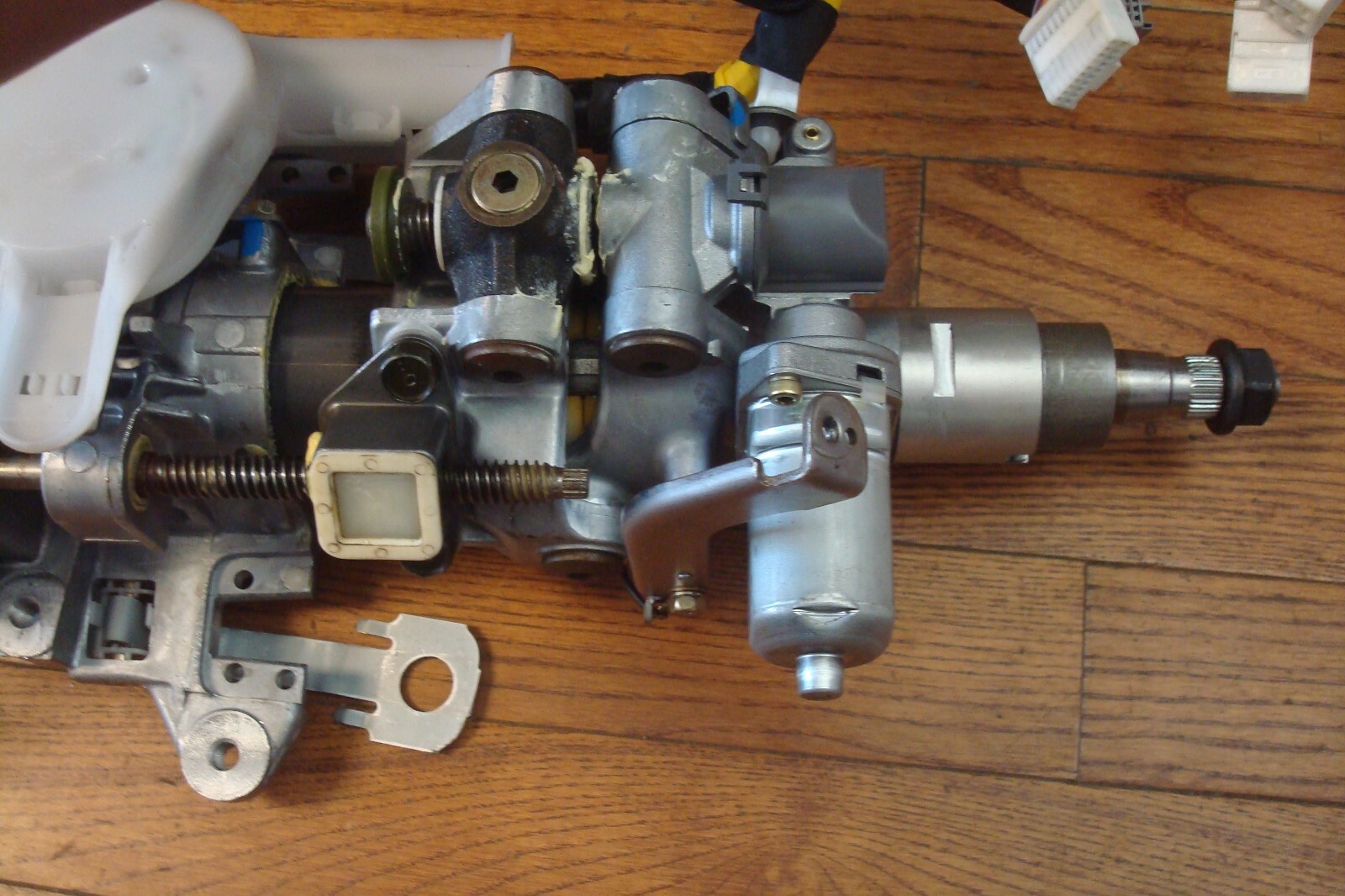 2004 LEXUS RX330 3.3L OEM Power Steering Column Assembly 885102100040 eBay