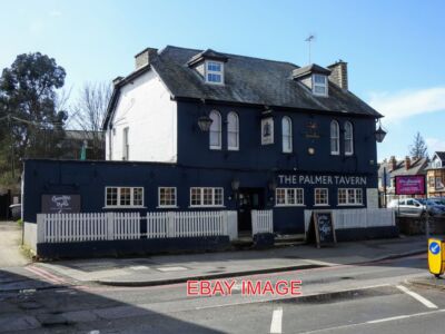 FOTO LESEN DIE PALMER TAVERNE WOKINGHAM STRASSENLESUNG