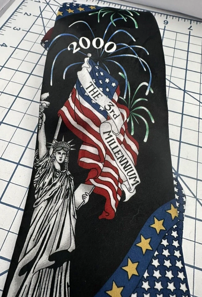 Corbatas 3rd Millennium Y2K 2000 Estatua de la Libertad EE. UU. Foto 2 de 4