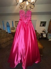 sherri hill dress 6