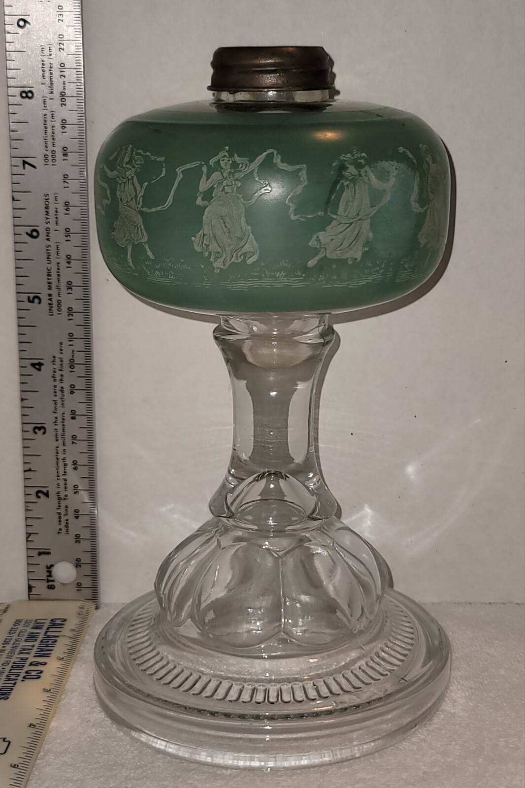 VINTAGE DANCING MAIDENS/LADIES HURRICANE OIL LAMP