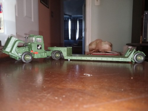 Mack Truck & Tank Transporter, & Corgi 903 Chieftain Tank, Die-cast Metal, 1:50 - Picture 4 of 17