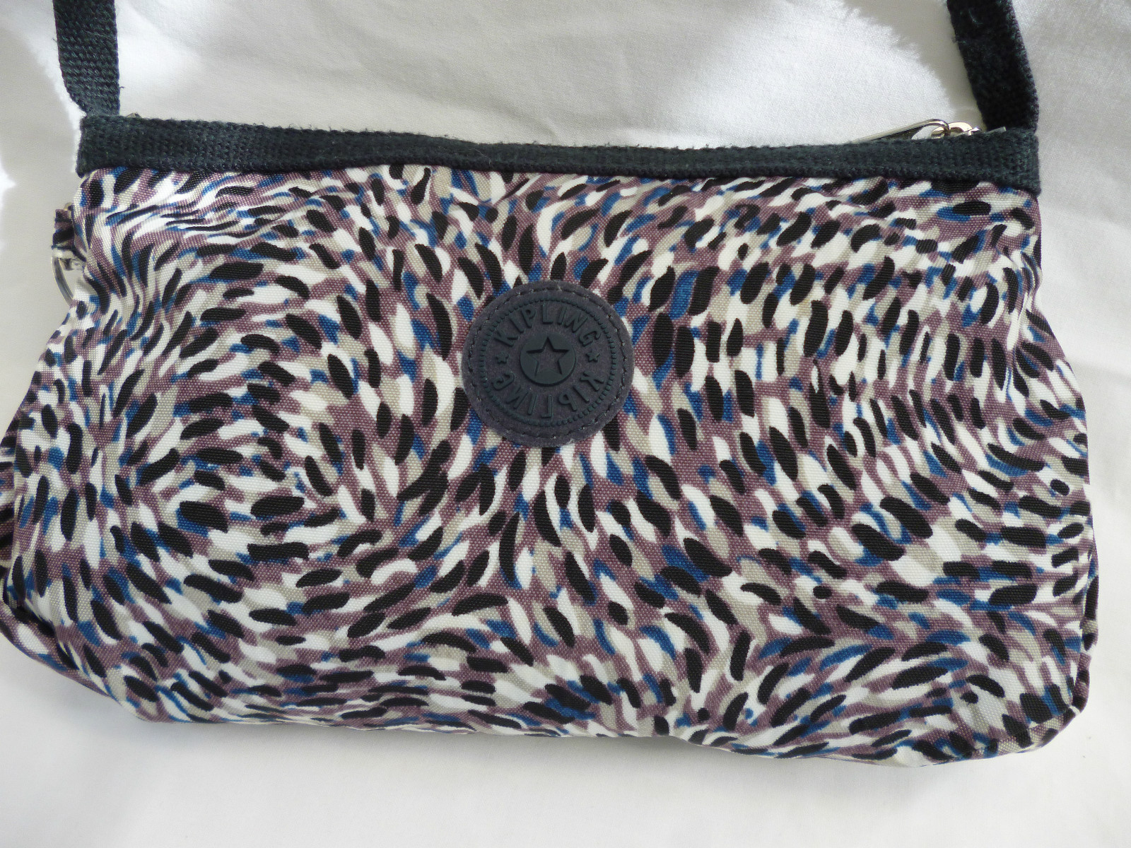 KIPLING SMALL PATTERNED CROSS BODY OR SHOULDER BAG - image 3