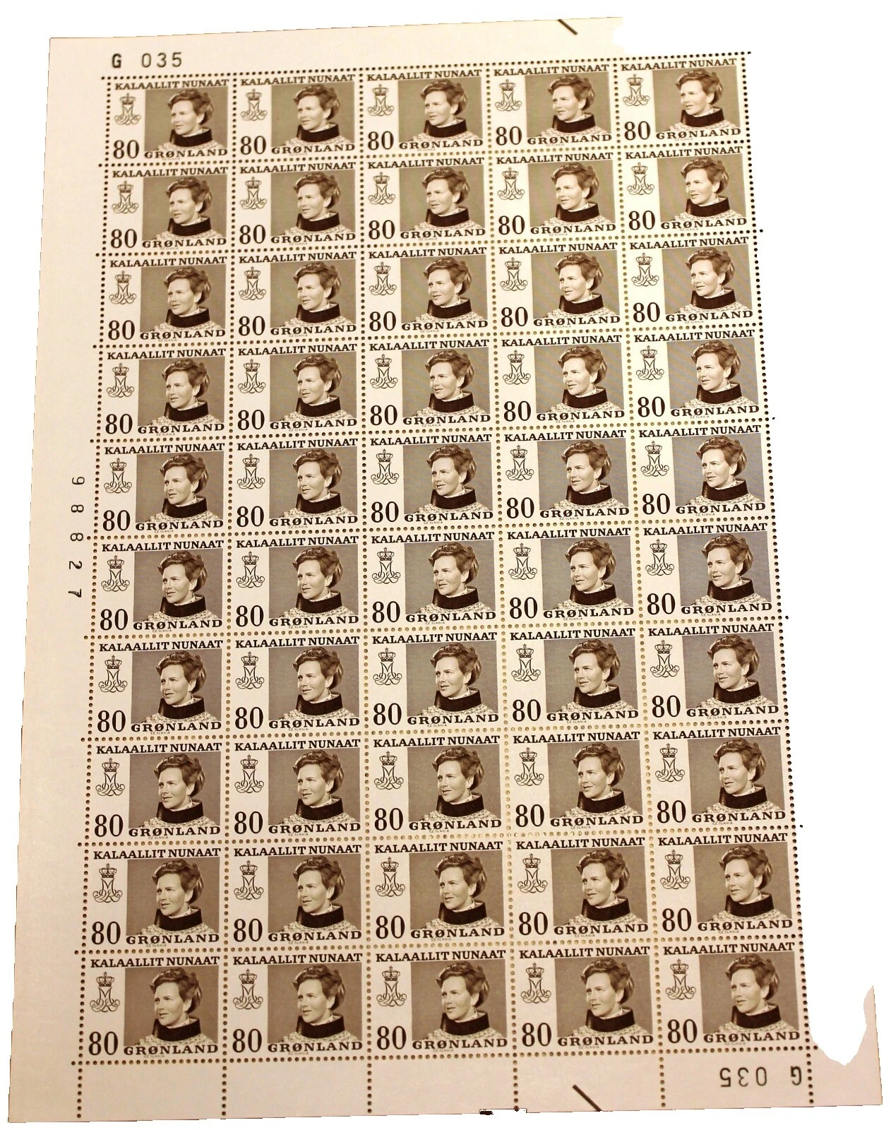 Hoja completa de estampillas Groenlandia Marrón