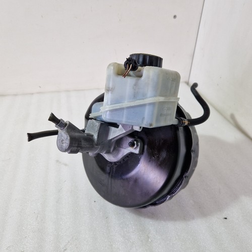 C43* Mercedes Benz W204 Bremskraftverstärker Hauptbremszylinder A2044301130