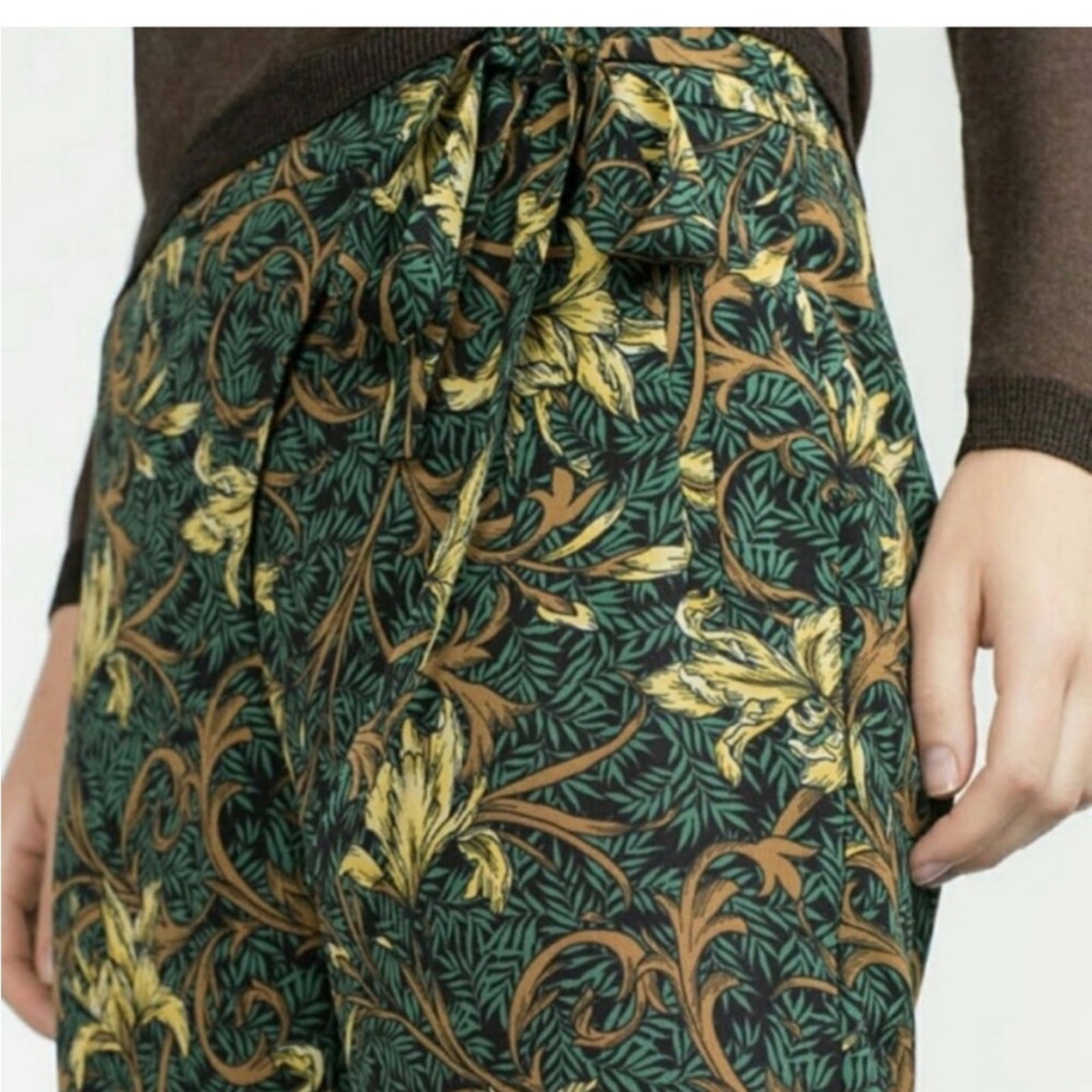 Zara Basic Tropical Leaf Print Side Tie Loose Ank… - image 2