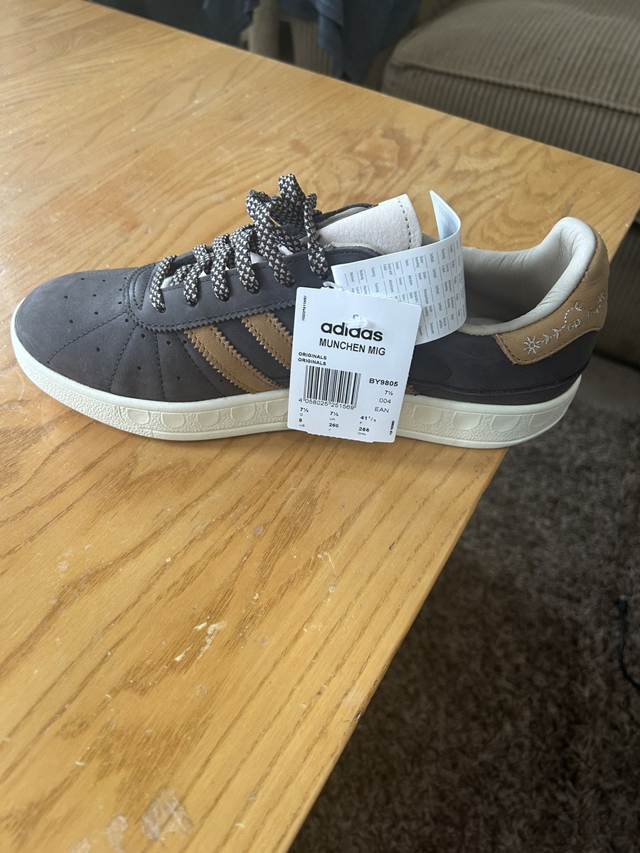 Adidas Munchen MIG Oktoberfest Prost/Cheers NEW Mens 8 BY9805 2017