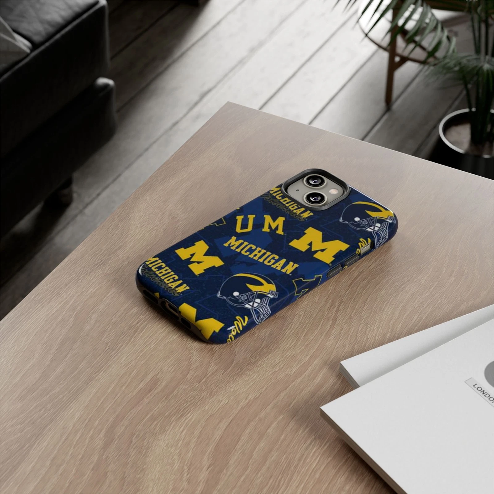 Michigan Wolverines Apple iPhone Cases
